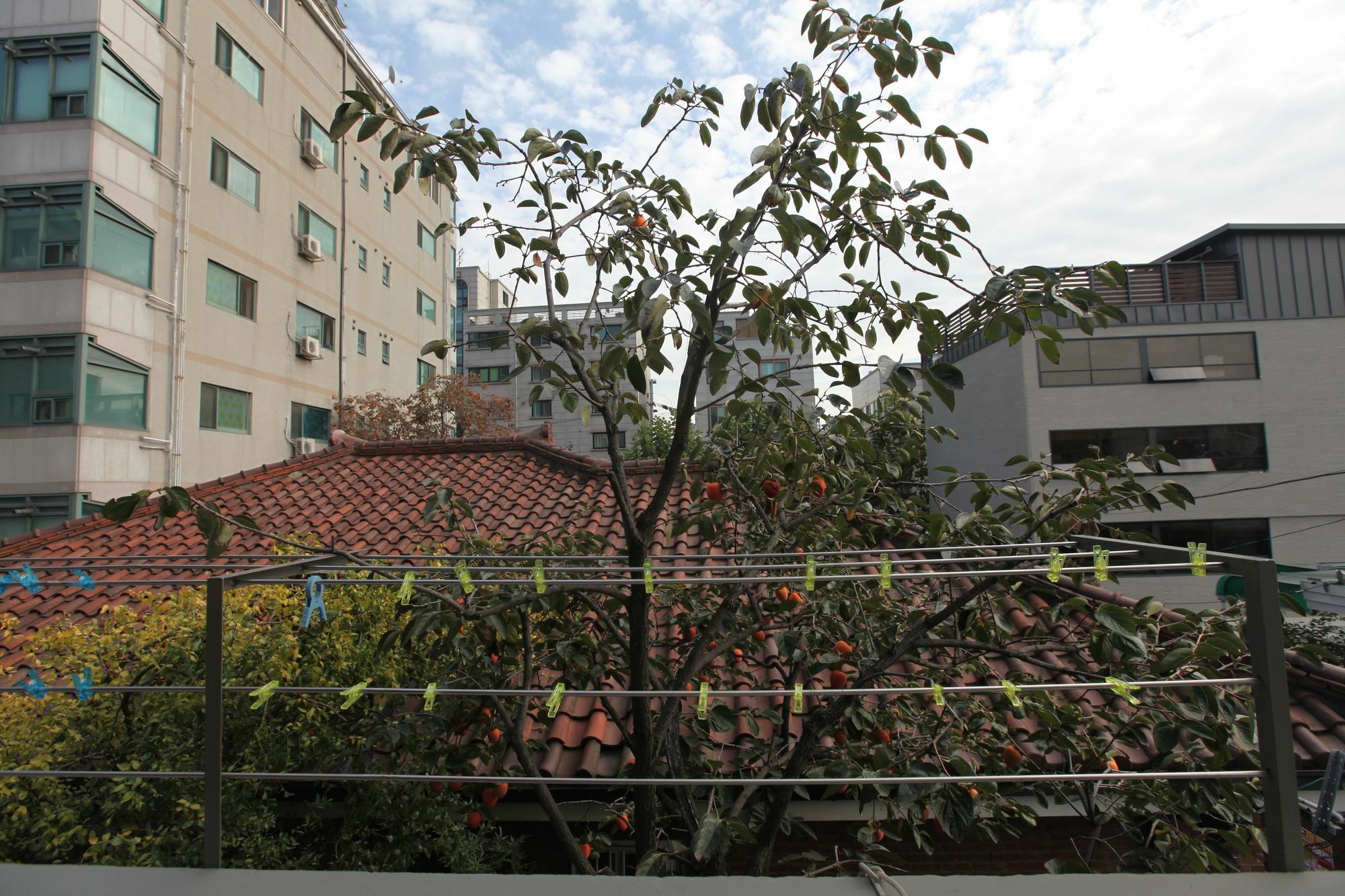 Hongdae Guesthouse Pajamaparty Seoul Exterior photo
